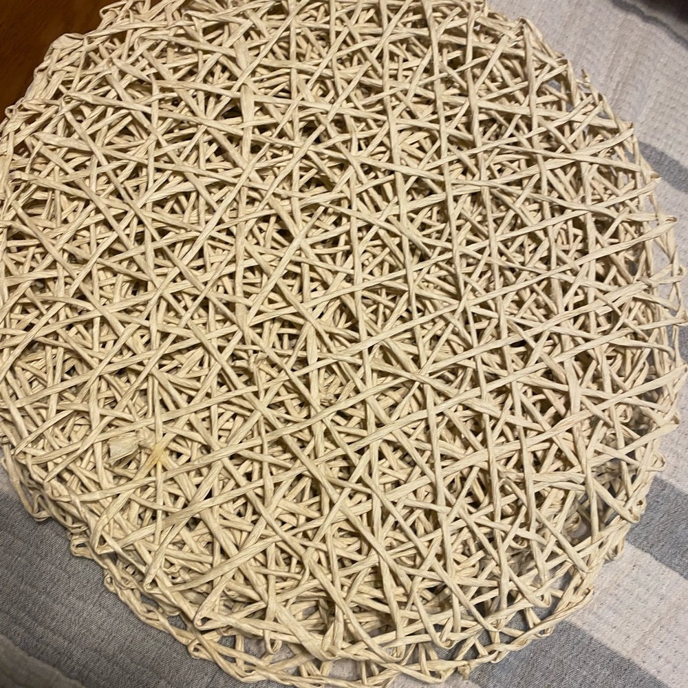 8 pieces Placemats|Creative Round Braided Table Mat For Kitchen - Picture 3 of 9